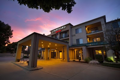 Photos of Courtyard by Marriott Champaign