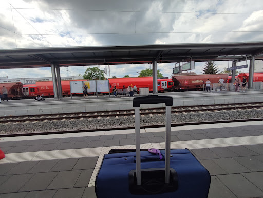 DB BahnPark Parkplatz Hauptbahnhof P2 zwischen den Gleisen - Thumbnail