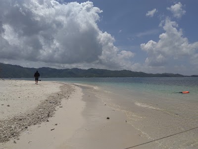 Photos of Gili Kedis