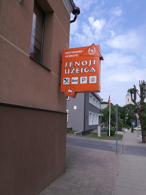 Senoji užeiga, viešbutis