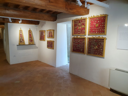 Museo Civico e Diocesano d"Arte Sacra di San Galgano Gallery - Italy