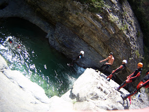 Photo n°4 de ADHOC, sports, loisirs et hébergements en montagne à Vielle-Aure (Club de ski)