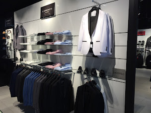 Photo n°4 de Lorenzo Collezioni à Aulnay-sous-Bois (Boutique de mariage)