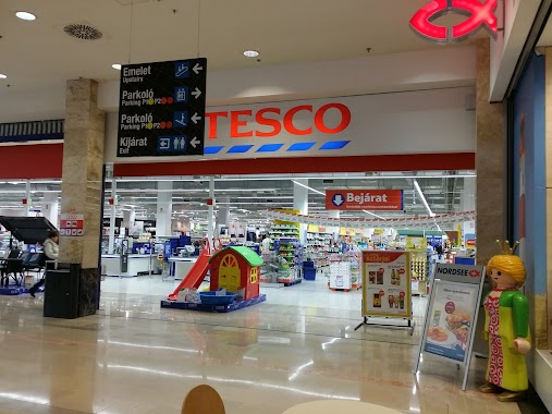 TESCO Arena Mall Hipermarket, Author: Roman Kiss