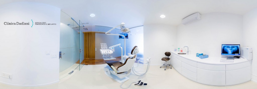 Clínica Dadlani