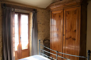 Photo n°1 de Les Gîtes de Baran : Location maisons de vacances grande capacité avec piscine en Dordogne, Périgord Noir à Castels et Bézenac (Agence de location de maisons de vacances)