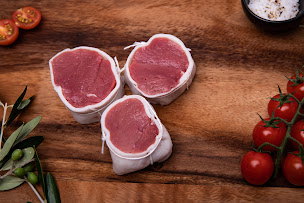 Photo n°3 de Vache Tigre à Serra-di-Ferro (Ferme à visiter)