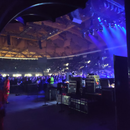 Unipol Arena Staff - Thumbnail