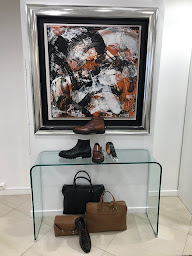 Photo n°7 de Maroquinerie Renouard - Raspail à Paris (Fabricant de maroquinerie)