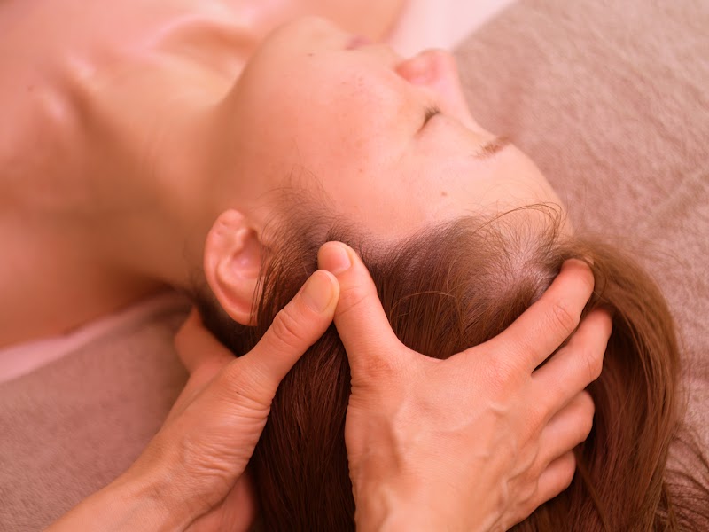 ému salon【エム】