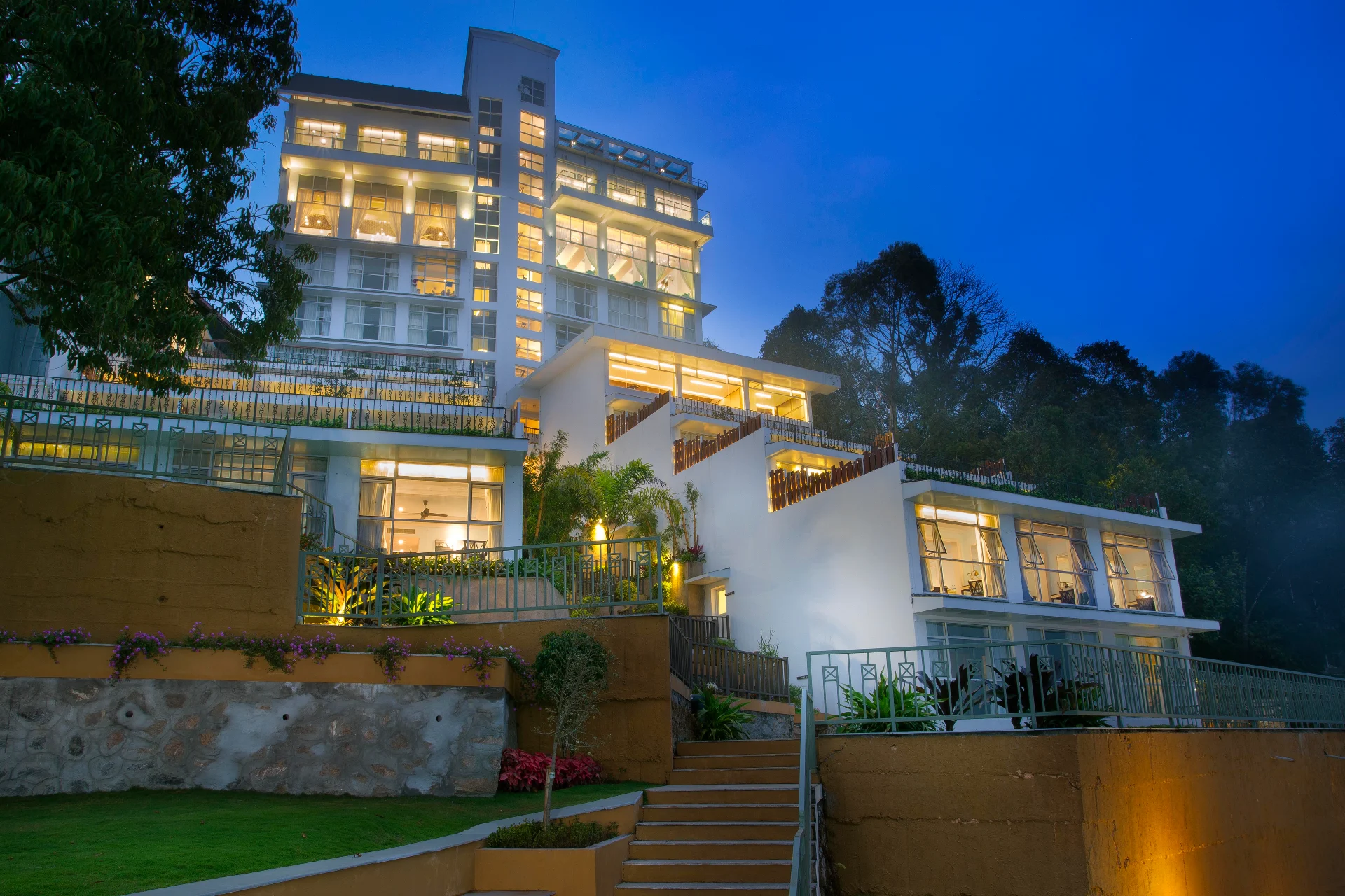 Fragrant Nature Hotel & Spa | Luxury 5 Star Best View Resort in Munnar