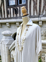 Photo n°21 de Le Showroom du Port - Port en Bessin à Port-en-Bessin-Huppain (Magasin de vêtements pour femmes)