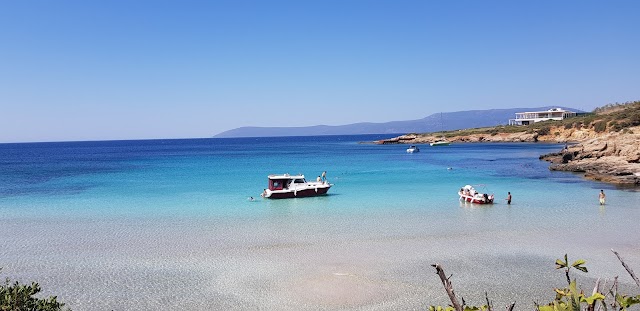 Ekmeksiz Plajı