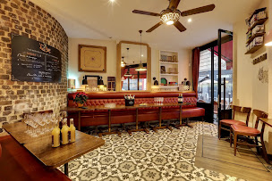 Photo n°68 de Aux Dés Calés 18 - Moreau à Paris (Restaurant)