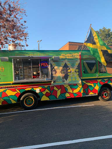 Ama’Gees Jamaican Cuisine - Thumbnail