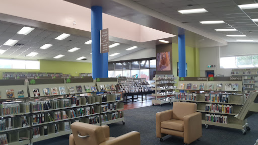 Regina Public Library - Glen Elm Branch Gallery - Canada