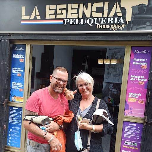 La Esencia Peluquería Barbershop