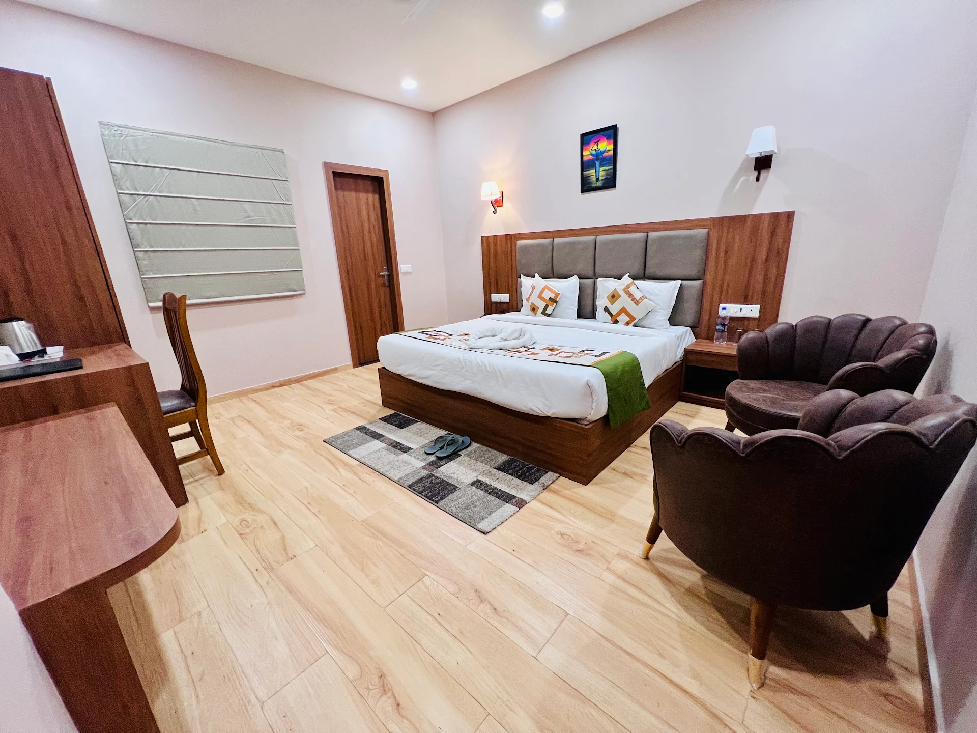 Hotel Crown Alwar