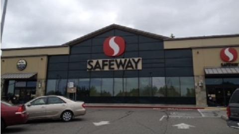 Safeway photo 2