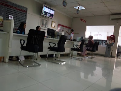 Photos of DEALER RESMI MOBIL HONDA CIREBON