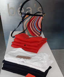 Photo n°10 de BEA'S BOUTIQUE à Carnac (Boutique de robes)