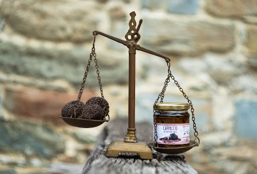 Vecchio Borgo Tartufi - Truffle Hunting Experience - Thumbnail