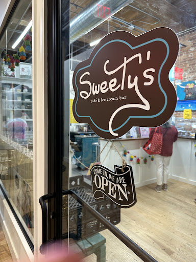 Sweety's - Visual
