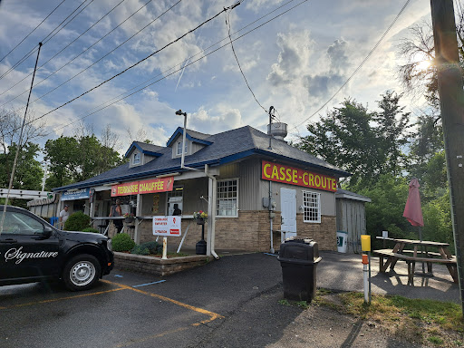 Casse-Croûte de la Rivière du Nord Gallery - Canada