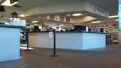 Photos of Everett's Auto Parts