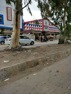 2K Bus Stop karachi