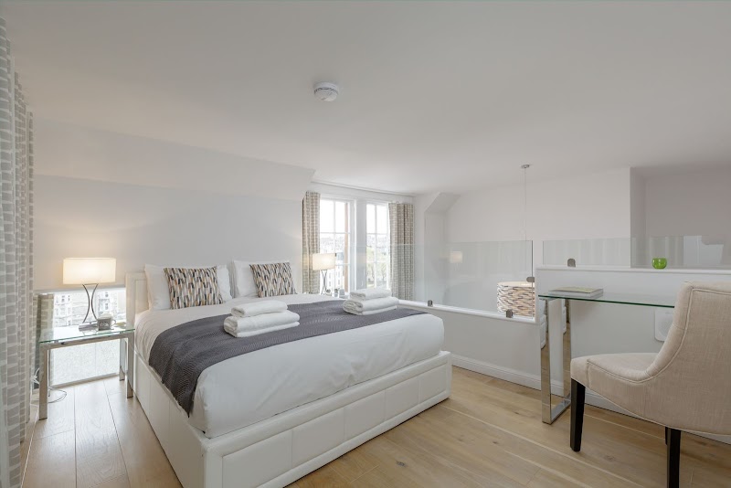 Kingsford Residence photo 2