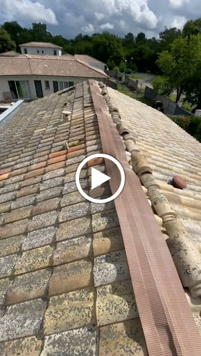 Photo de HART RENOVATION TOITURE à Montussan (33450)