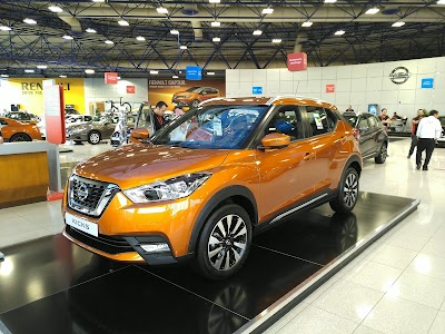 Photos of Mitsubishi: Al Habtoor Motors