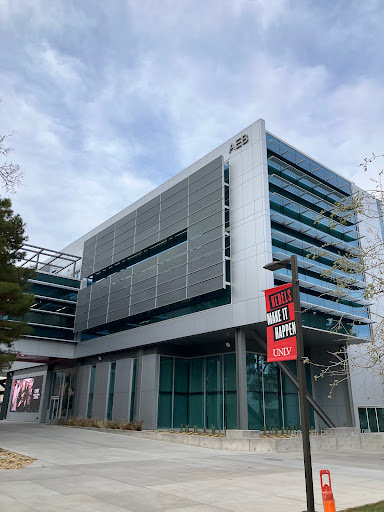 Advanced Engineering Building - Visual