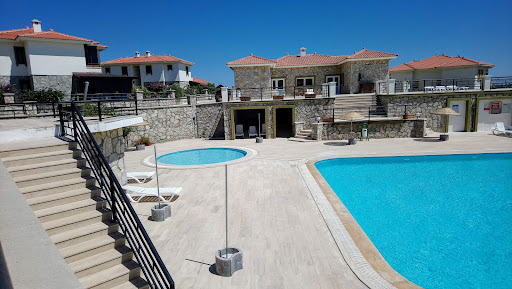 DATÇA HAVUZLU BAHÇE TATİL EVİ