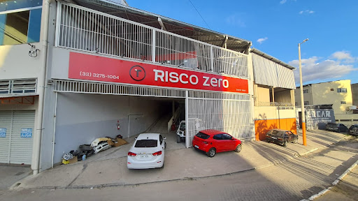 Risco Zero | Lanternagem Pintura e Martelinho de Ouro