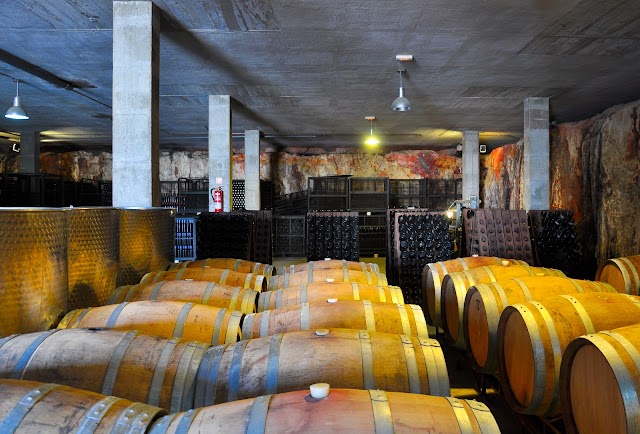 Bodegas Binifadet S.A.T.