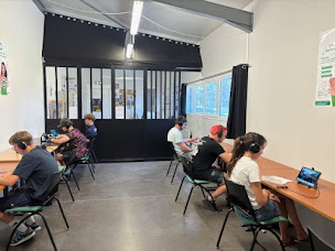 Photo n°4 de CODE DEKRA Challans - Centre d'examen du code la route à Challans (Centre de formation)