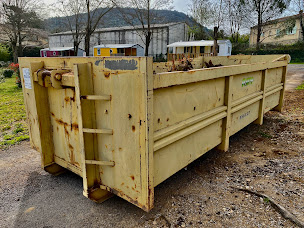 Photo n°13 de Location de benne 07 à Lablachère (Service de gestion des déchets)