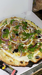 Photo n°1 de Family pizza à Saint-Victoret (Pizzas à emporter)