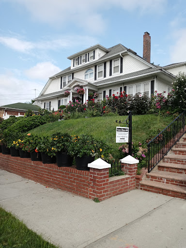 Hillside Av/195 Pl - Thumbnail