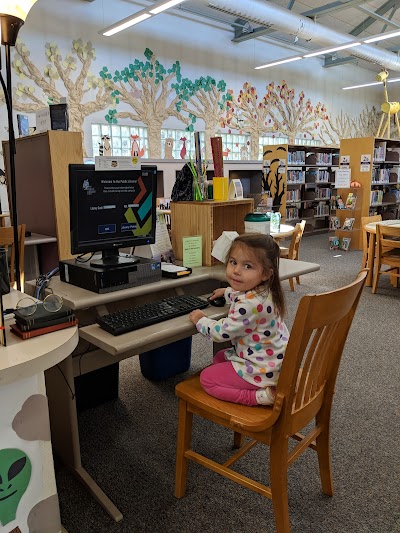 East Mountain Public Library