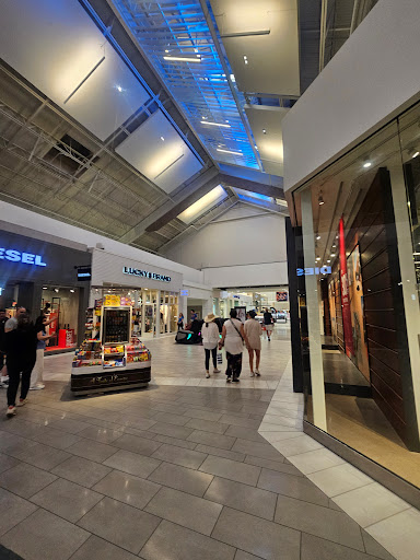 Sawgrass Square - Visual