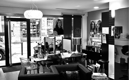 Maggie Petitjean HairColorist - Thumbnail