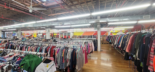 Le Point Value Thrift - Thumbnail