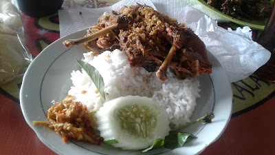 Photos of Bebek Sinjay
