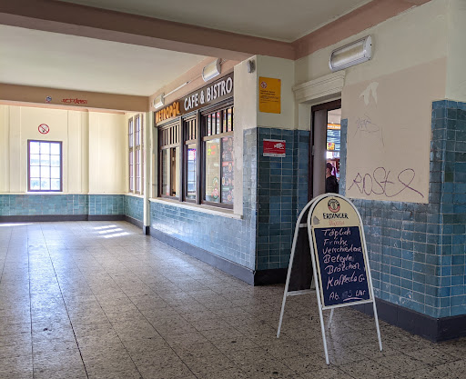 Metropol Cafe & Bistro - Thumbnail
