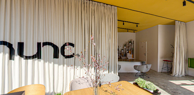 Komentari i recenzije Nunc Showroom