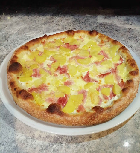 Photo 6 - Saint Lup'Pizza