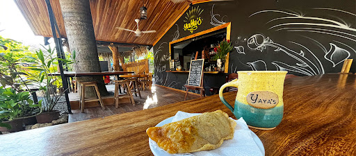 Yaya's Café and Bar
